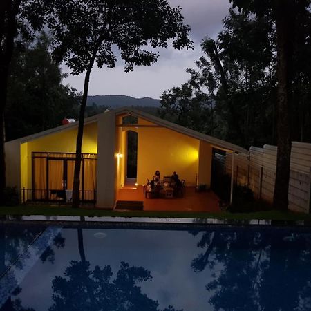 Aakriti Homestay Chikmagalūr Zewnętrze zdjęcie